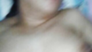 امي جوارب في افلام سكس اخوات مترجم الحمام